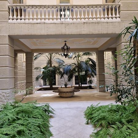 Tamborino Terrace Apartment - Salento Apartments Collection Лече Екстериор снимка