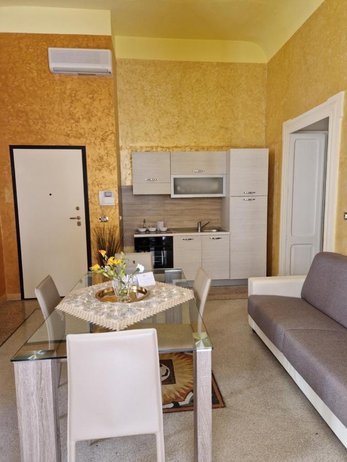 Tamborino Terrace Apartment - Salento Apartments Collection Лече Екстериор снимка