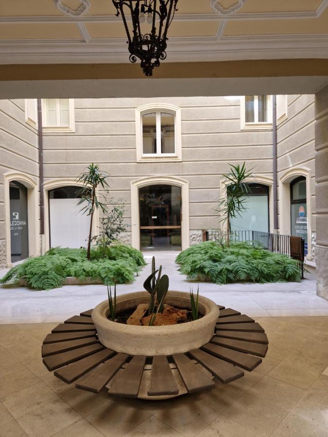 Tamborino Terrace Apartment - Salento Apartments Collection Лече Екстериор снимка